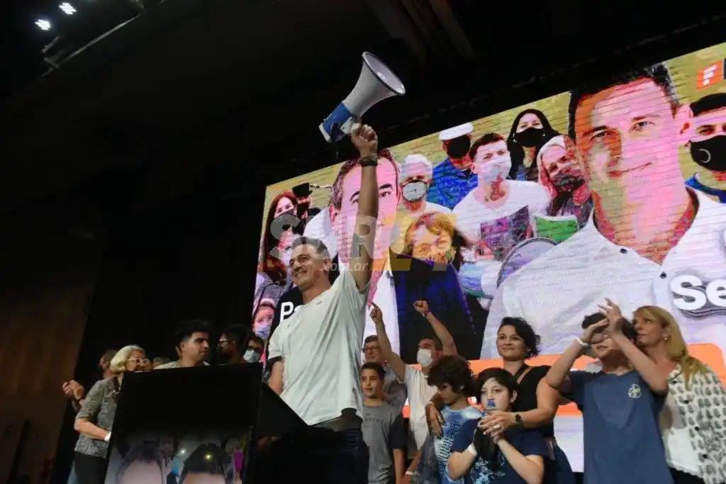 Rosario: en una elección ajustada, las cinco listas llegaron al concejo