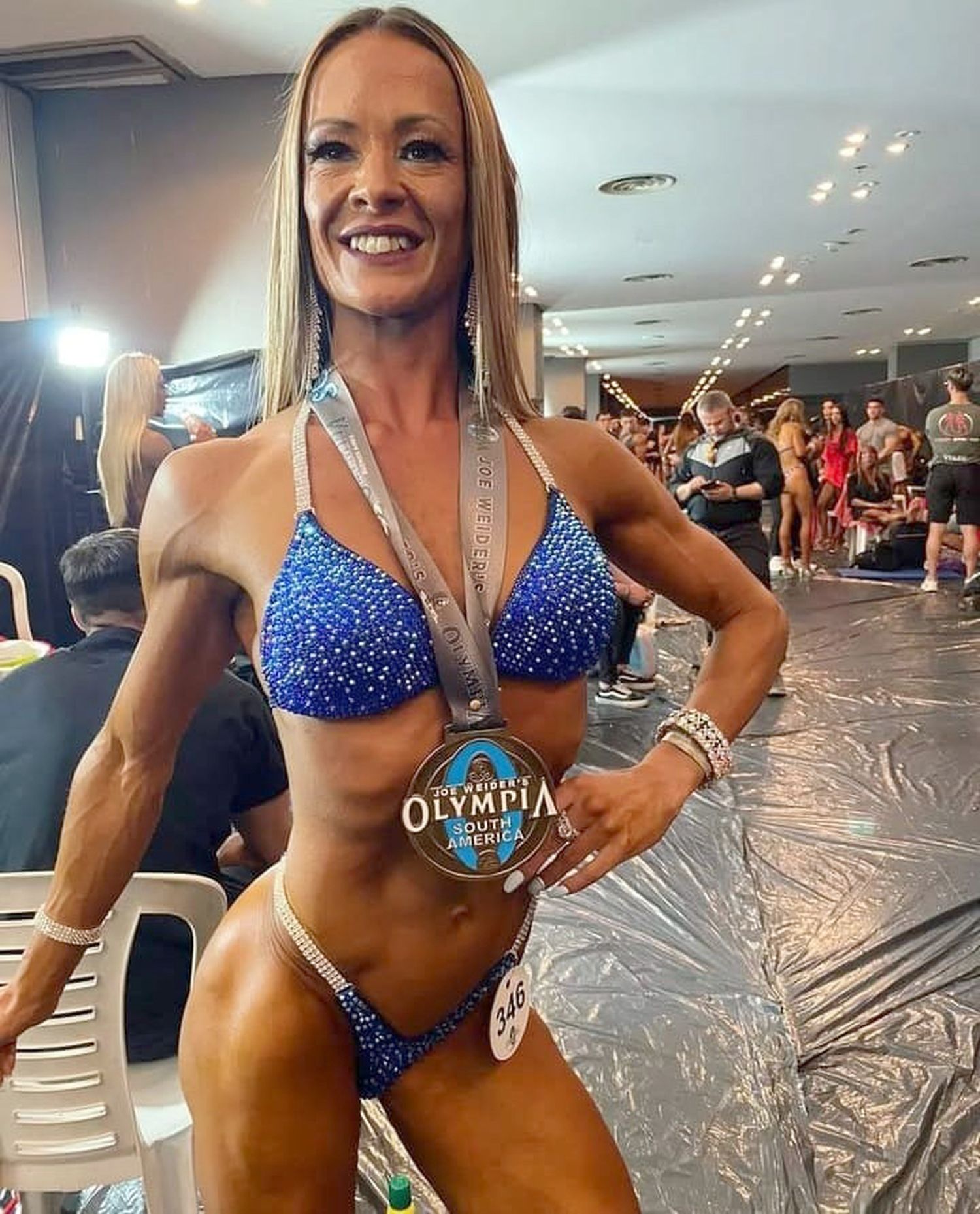 Bikini fitness. La necochense en una competencia