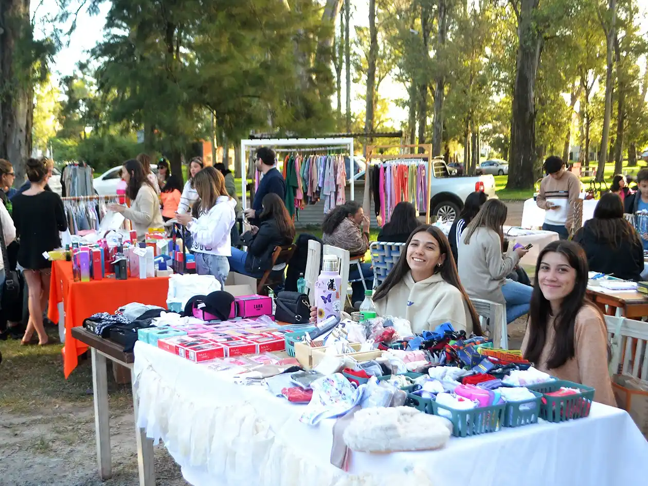 La Feria de Emprendedores Gualeguay volvió a convocar al público