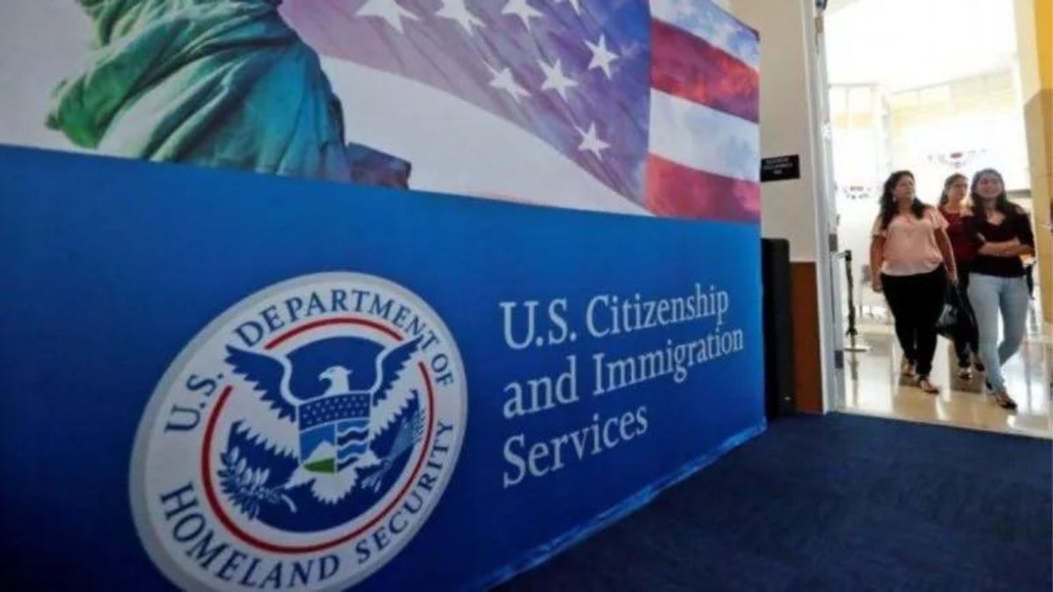 ANUNCIA EL GOBIERNO DE BIDEN: por 18 meses extienden el Estatus de Protección Temporal (TPS) para venezolanos