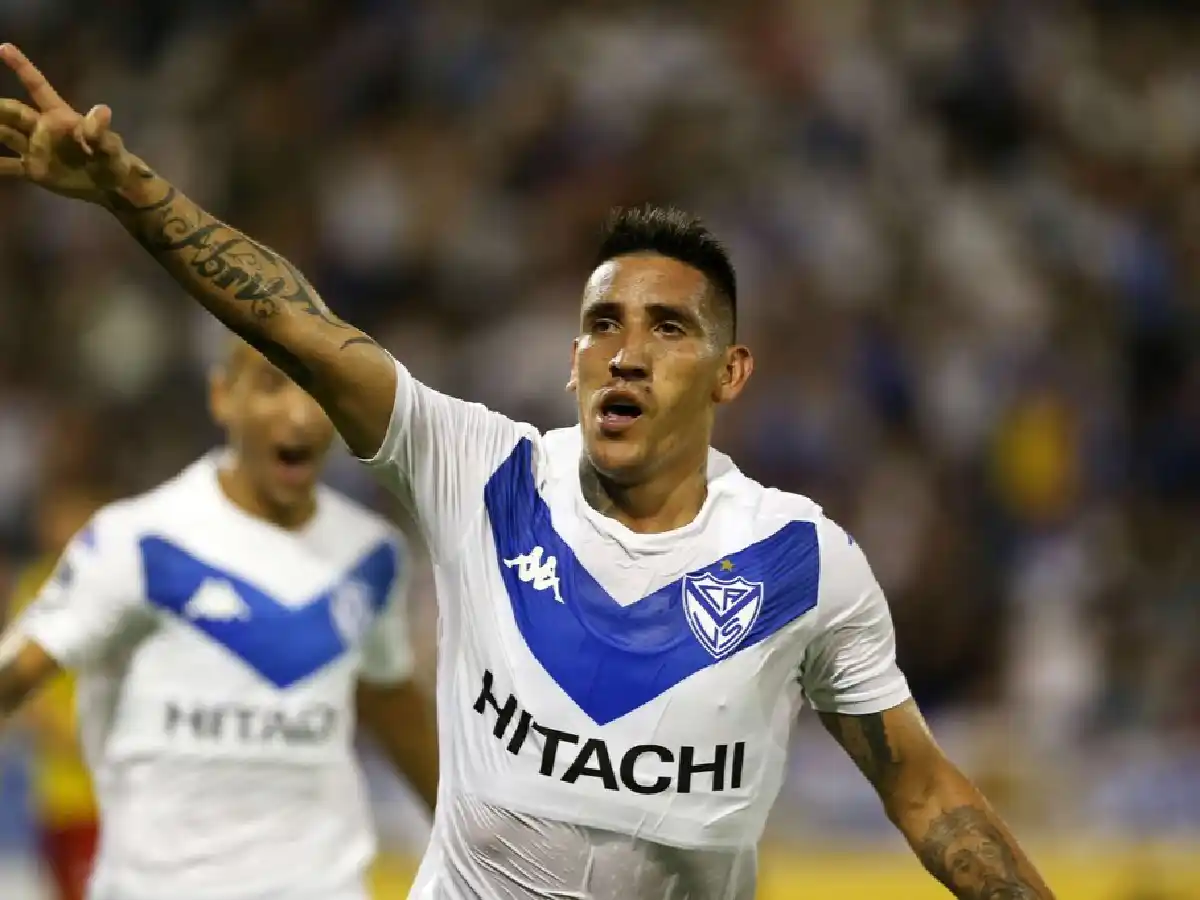 Centurión acordó su arribo a San Lorenzo