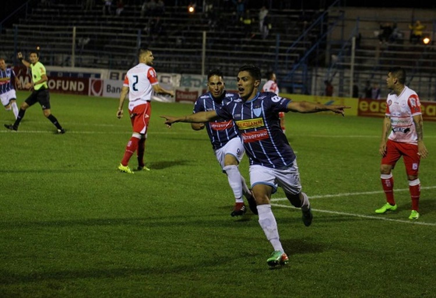 Juventud le ganó 1 a 0 a Morón y quedó segundo en la tabla