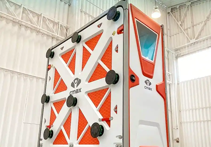 CMAX, el desarrollo del diseñador argentino que da albergue a refugiados.