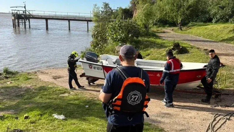 Se amplió la búsqueda de los tres operarios desaparecidos en el río Paraná