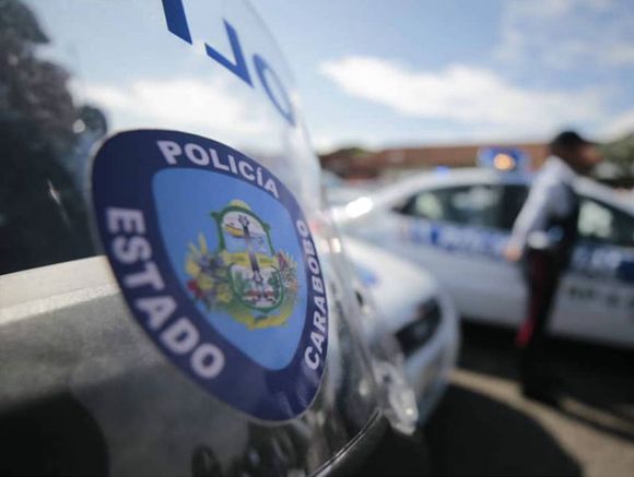 SIGUIÓ A SU ESPOSA Y LA ENCONTRÓ CON EL VECINO: hombre mata a cuchilladas a otro en Guacara
