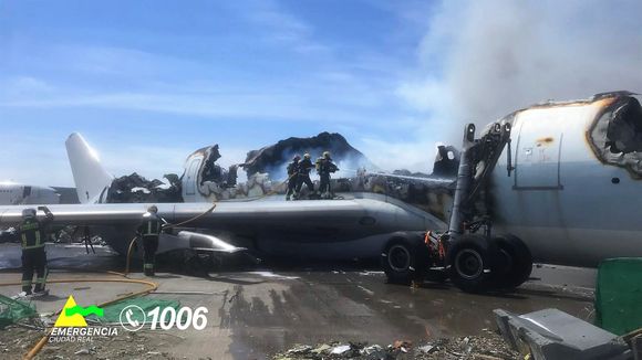 Incendio de un Airbus A330-300 de Cathay Pacific en España: esto sabemos