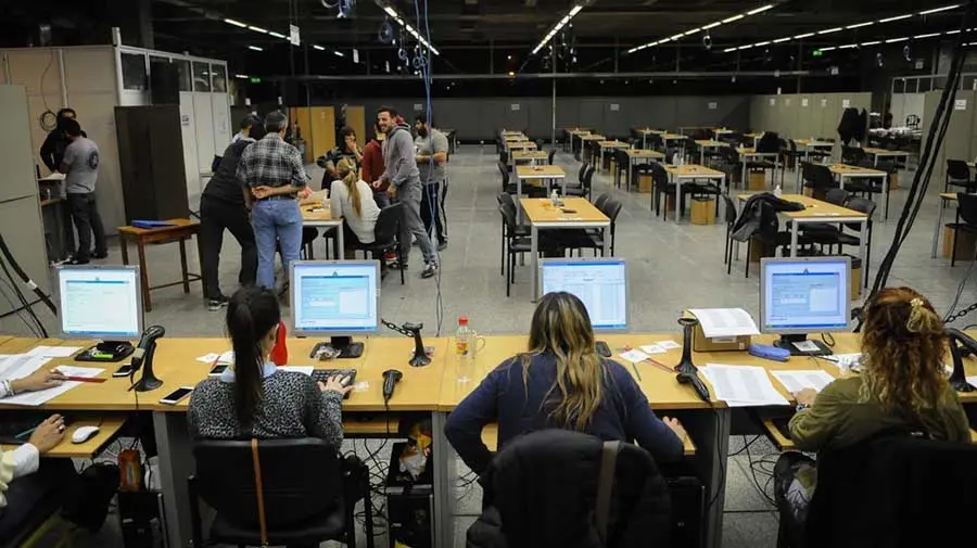 Elecciones PASO 2017: Comienza escrutinio en distritos bonaerenses claves que podrían cambiar la tendencia