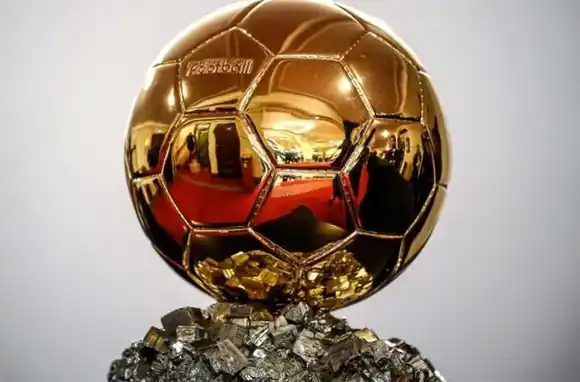 Nos volvemos a ilusionar: Scaloni, el Dibu, Lautaro Martínez y Garnacho fueron nominados al Balón de Oro