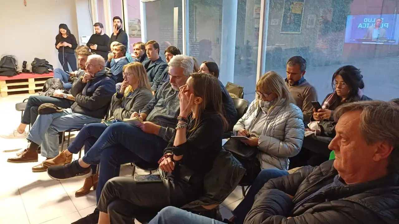 sala de prensa 2