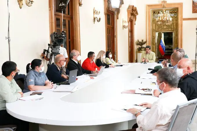 Estos son los políticos venezolanos contagiados por COVID-19