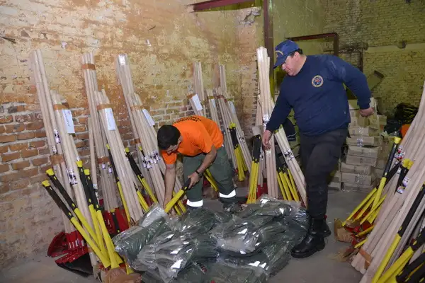 Los Bomberos Voluntarios recibieron equipamiento