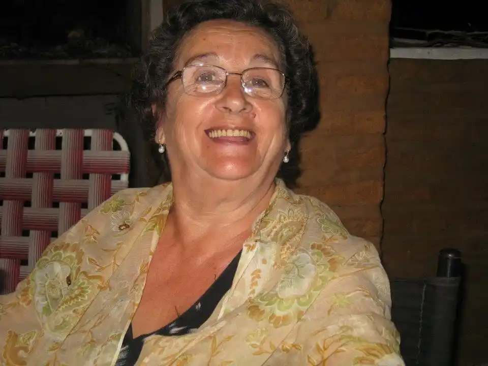 El pensamiento crítico y la prensa libre-Zélika Alarcón de Tamaño