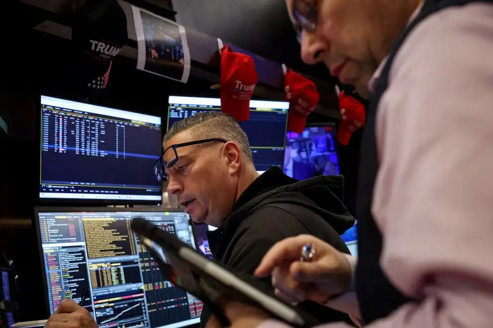 Los bonos Globales y Bonares promediaron una baja del 0,9%, mientras que el riesgo país medido por JP Morgan avanzó 23 unidades.
