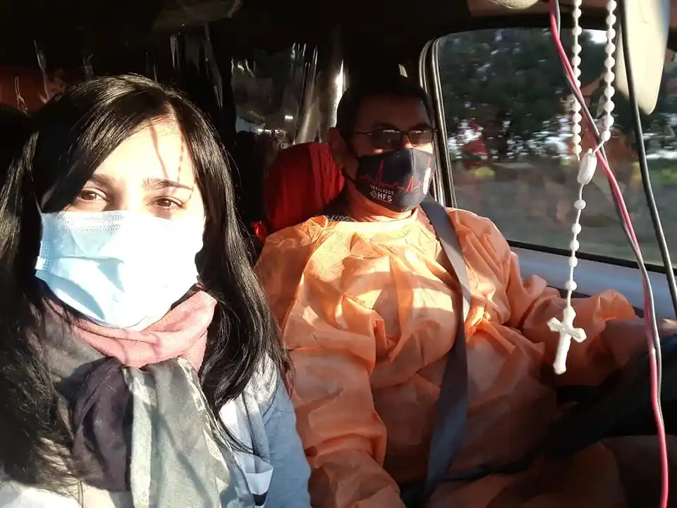 La historia de dos enfermeras que se iniciaron en pandemia