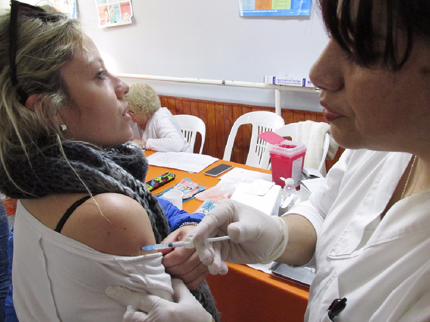 “Día de las vacunas en familia”: en Arroyito colocaron 350 dosis