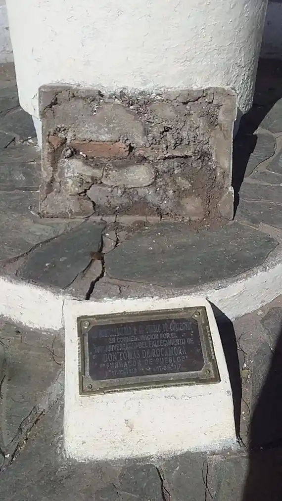 Robaron la placa de Rocamora