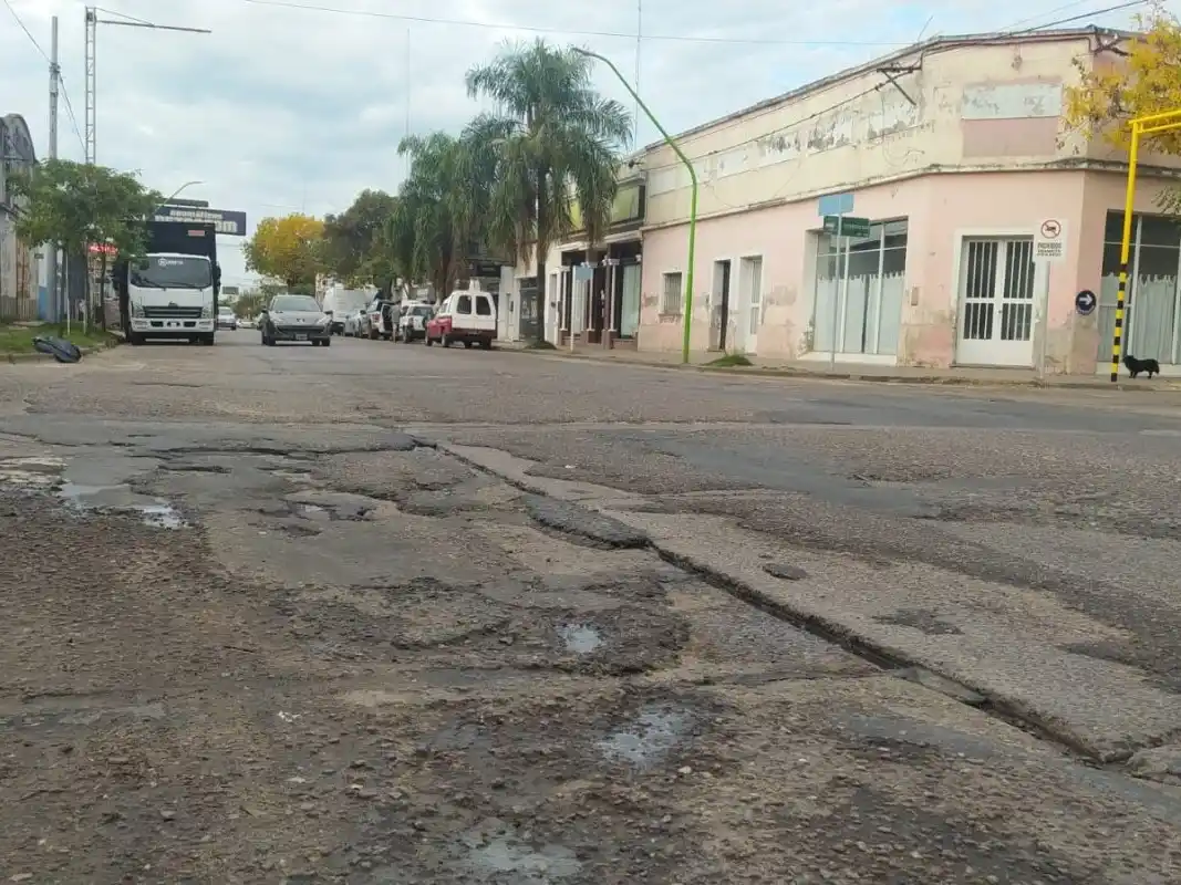 Comenzarán a reconstruir la esquina de Del Valle y Constitución: advierten que habrá cortes de tránsito