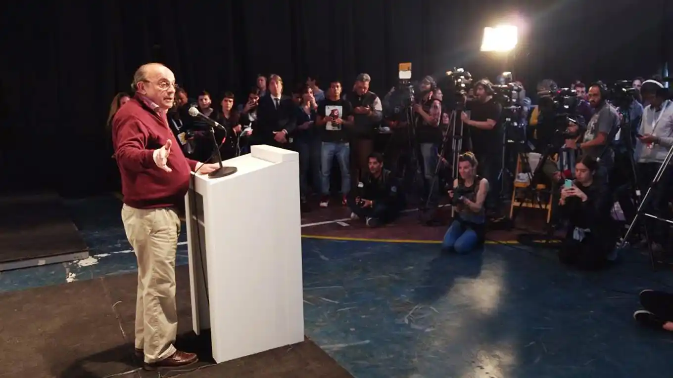 Unidad Ciudadana armó un centro de cómputos propio