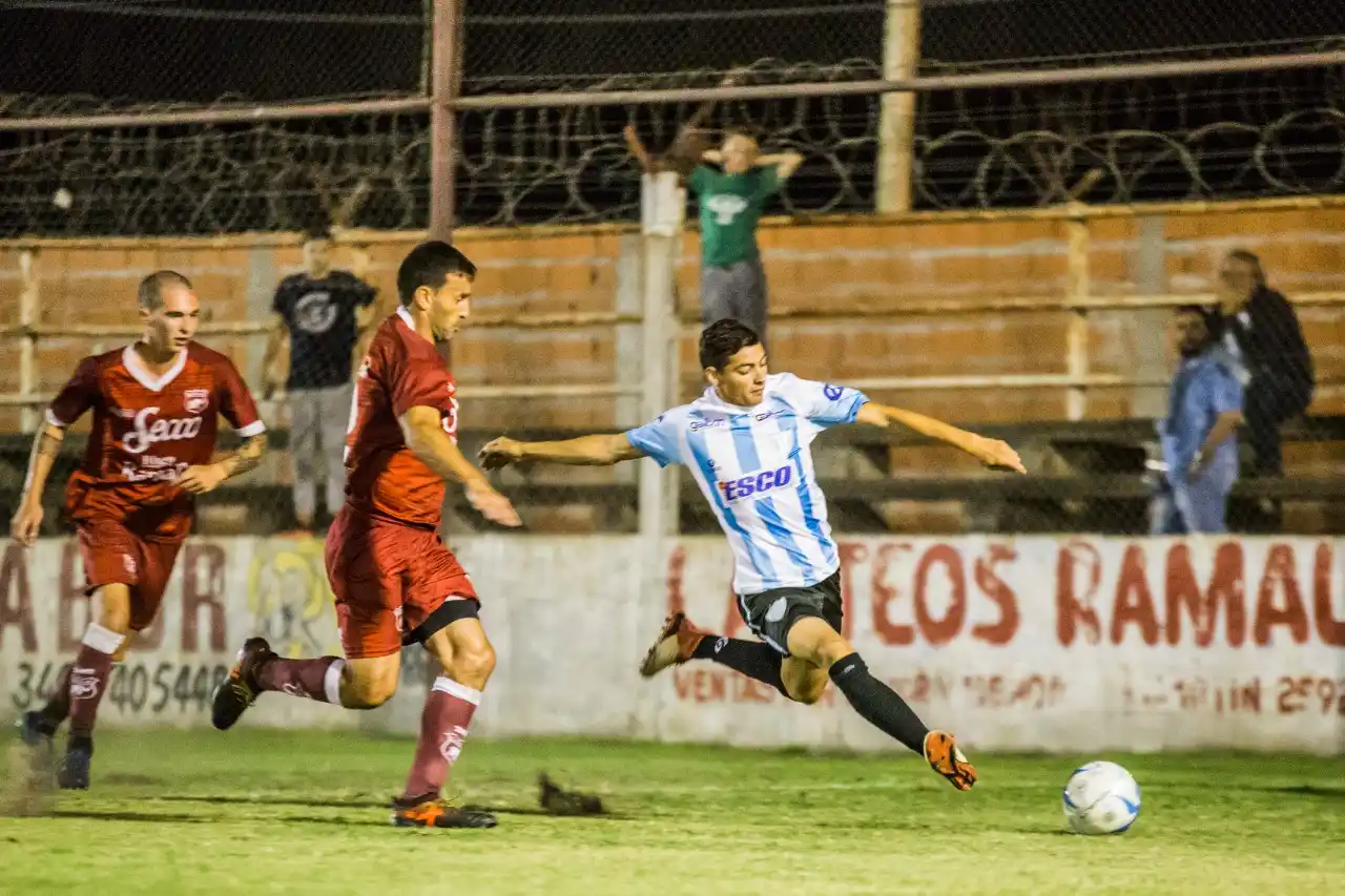 Juventud Unida  se despidió de la primera rueda con una pálida imagen