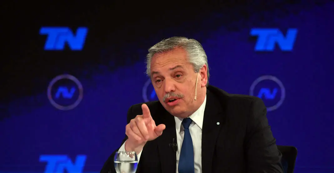 Dura respuesta de Alberto Fernández a Casal