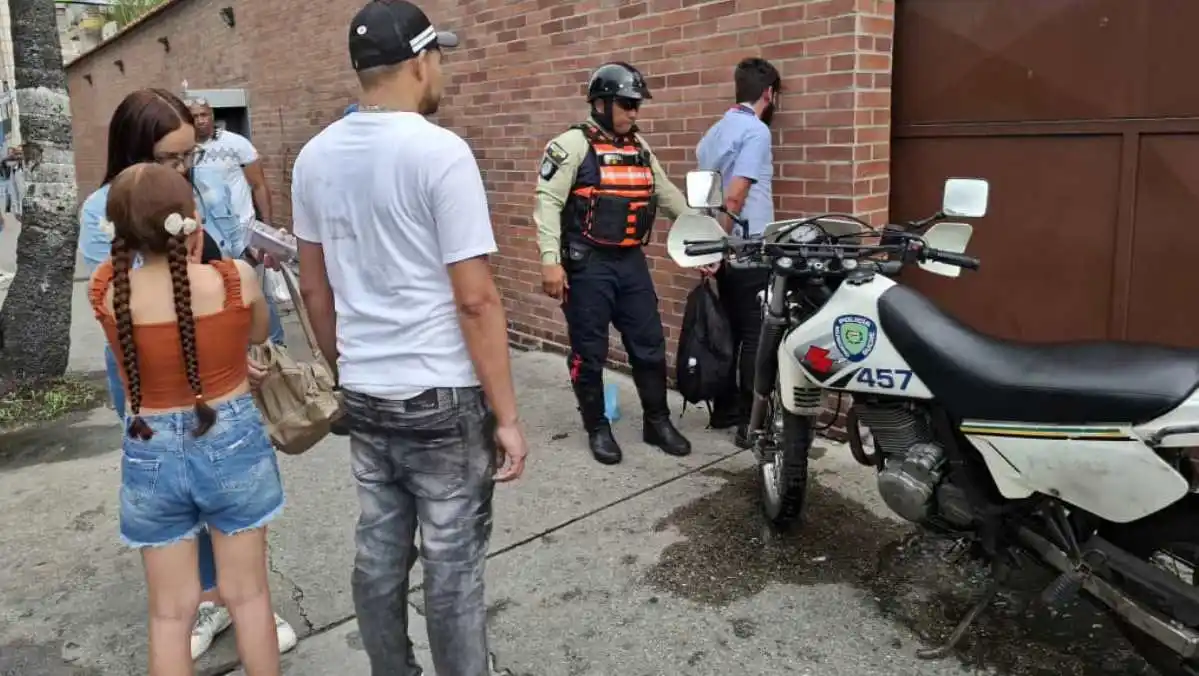 Arrestaron a sujeto que exhibía sus genitales a una menor en transporte público caraqueño