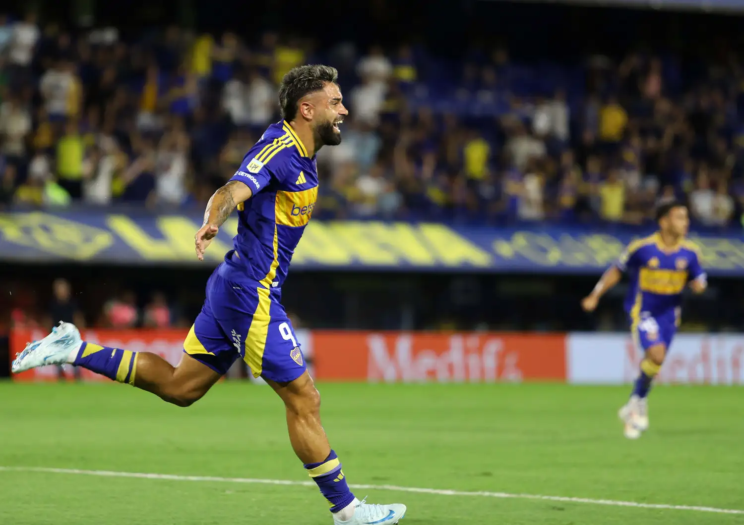 Giménez es promesa de gol para Boca.