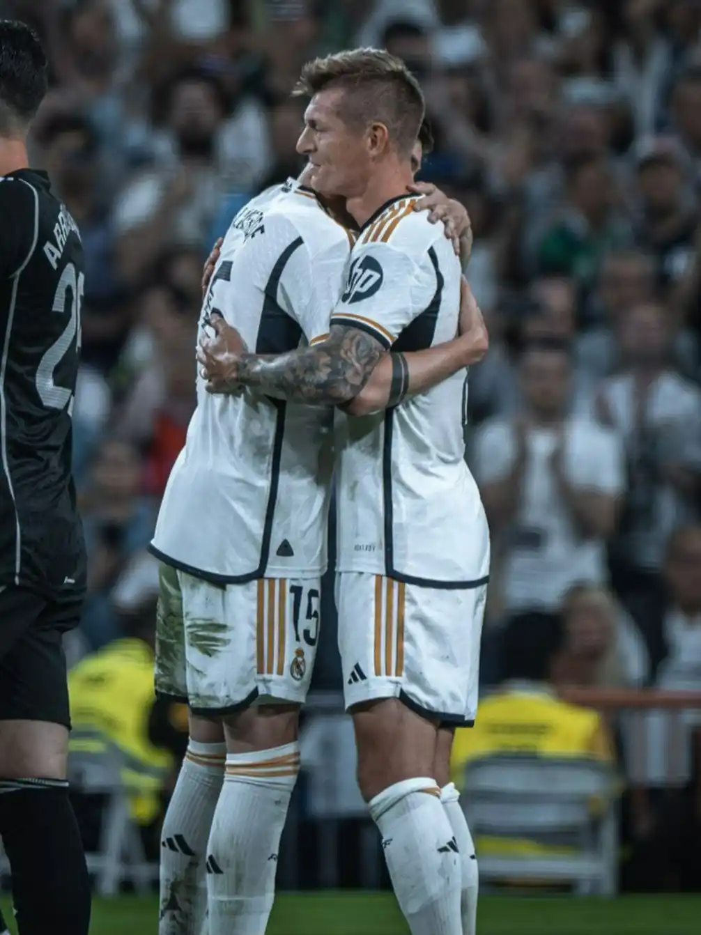 Toni Kroos cede su legado a Fede Valverde: una historia de éxito en el Real Madrid