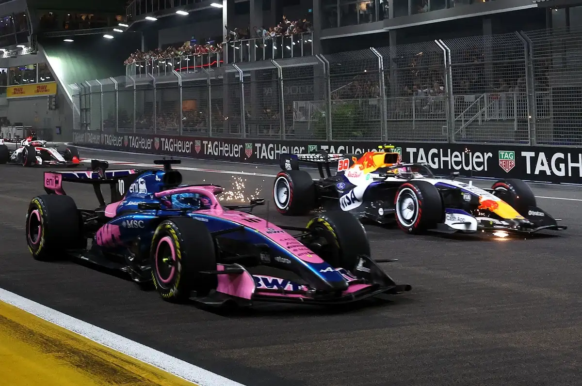 A pesar de la diferencia acumulada frente a la dupla compuesta por Pierre Gasly y Franco Colapinto, Liam Lawson prefirió mantener la prudencia al analizar el panorama actual.