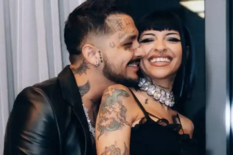 Foto de cuando Cazzu y Crhistián Nodal eran pareja.