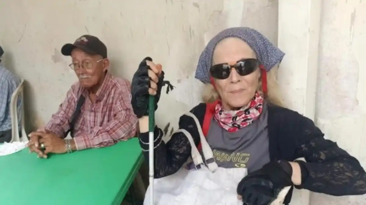 Una ex miss venezolana se alimenta de la caridad de la gente, CONOZCA SU TESTIMONIO