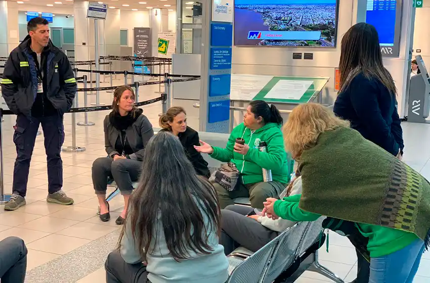 El aeropuerto de Rosario no tendrá vuelos durante 24 horas por una medida de fuerza de empleados y bomberos