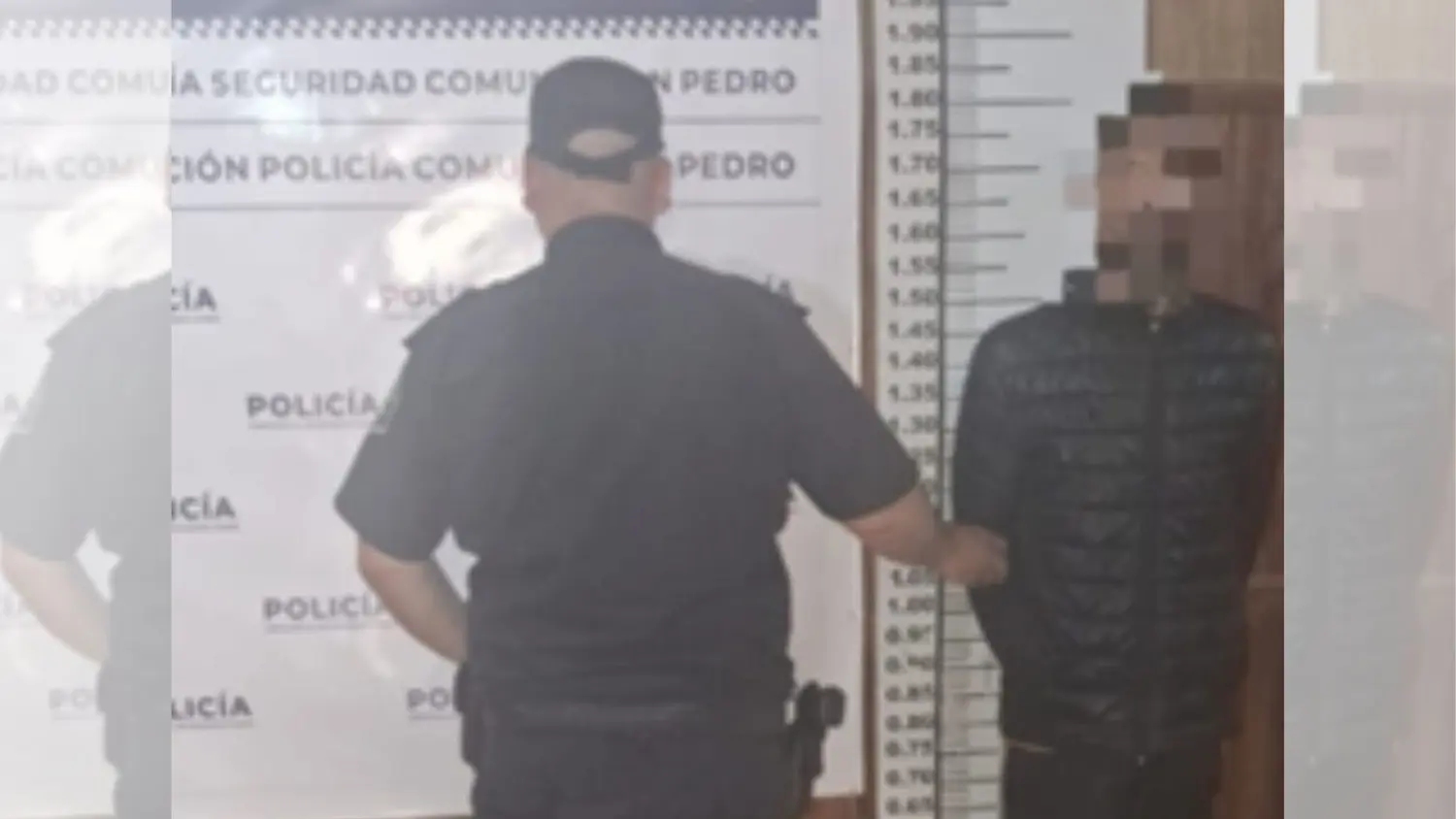 El hombre detenido era portador de un cuchillo entre sus ropas.
