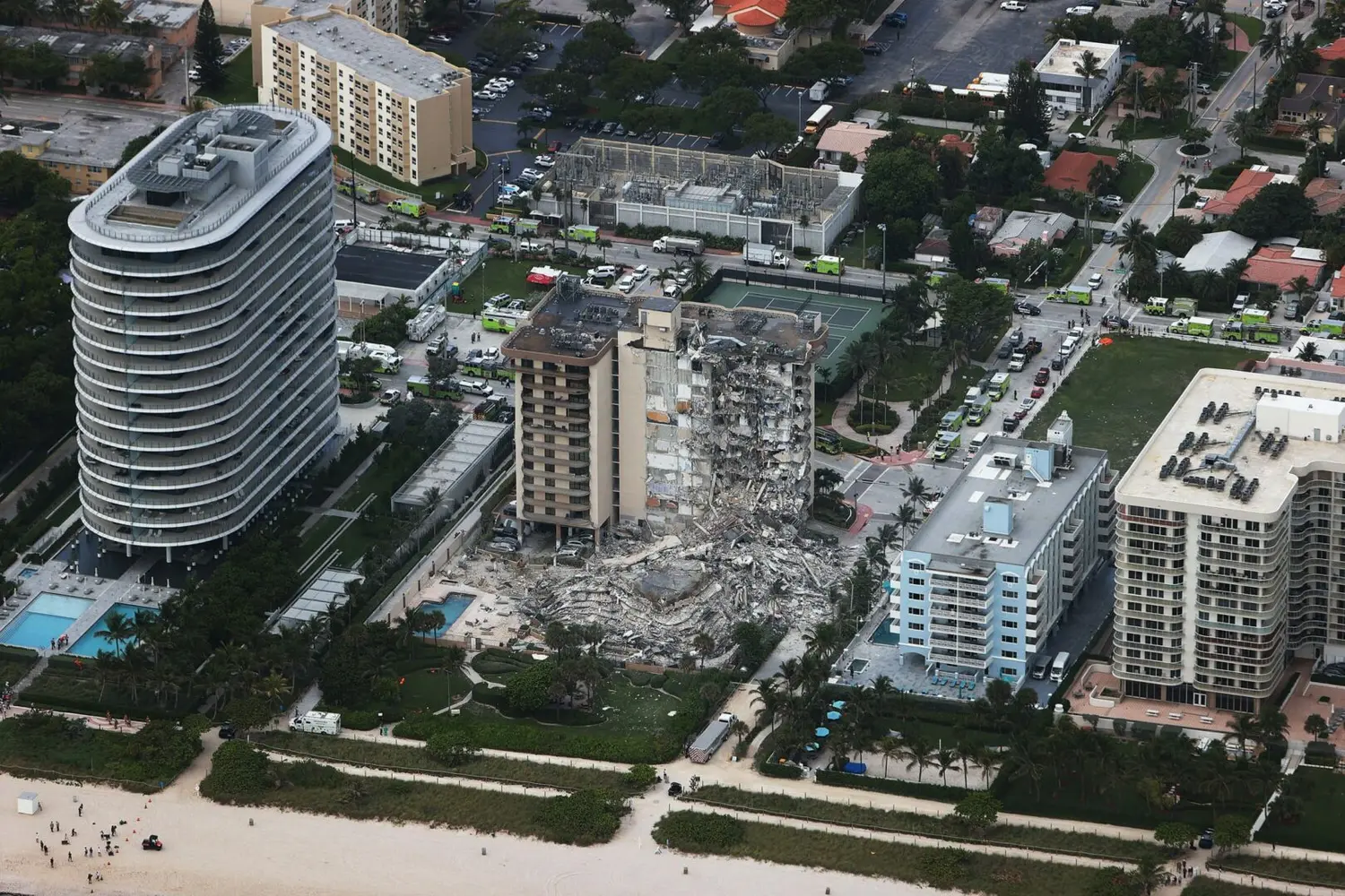 SIGUEN EN AUMENTO A 99 ascienden los desaparecidos en el Champlain Towers