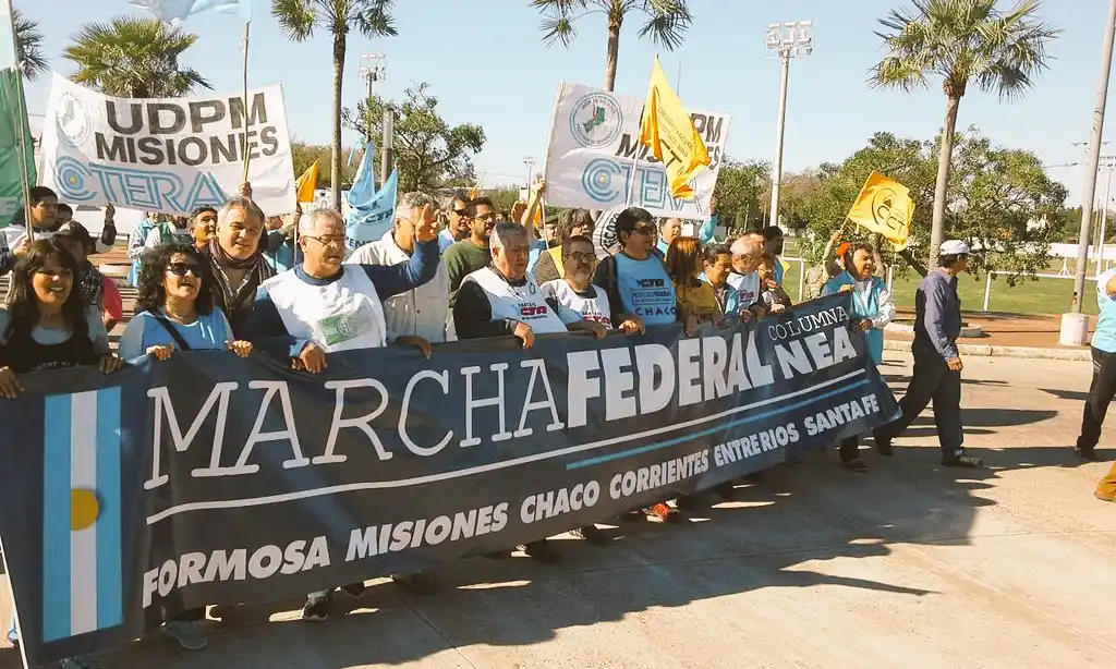 Comenzó la Marcha Federal