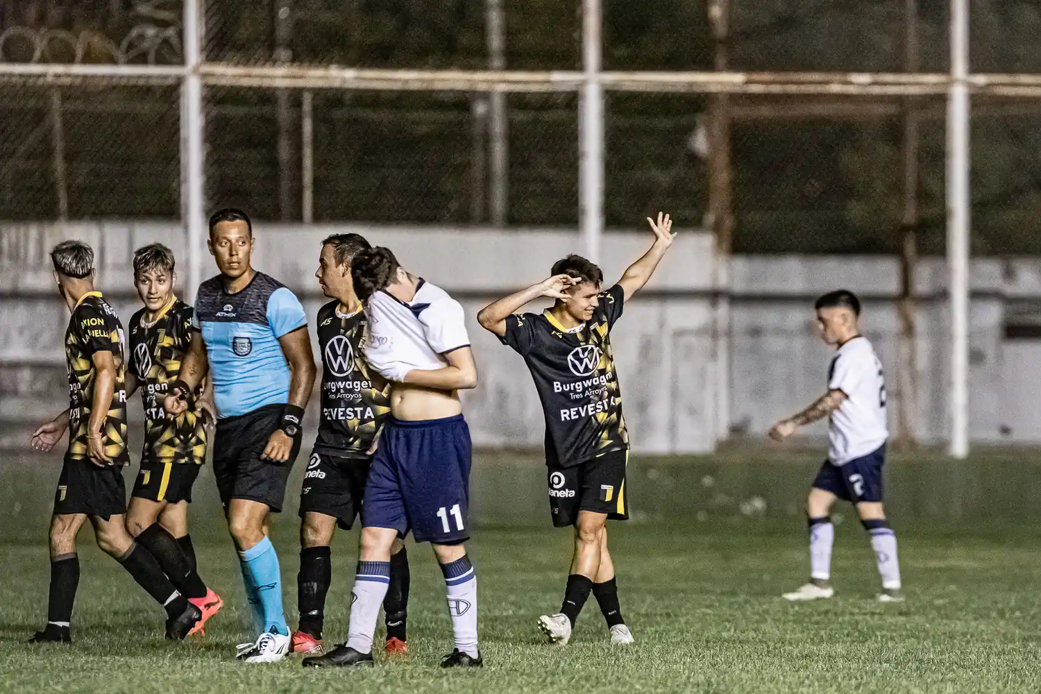 Olimpo ganó y se metió en semifinales de la Copa Aiello