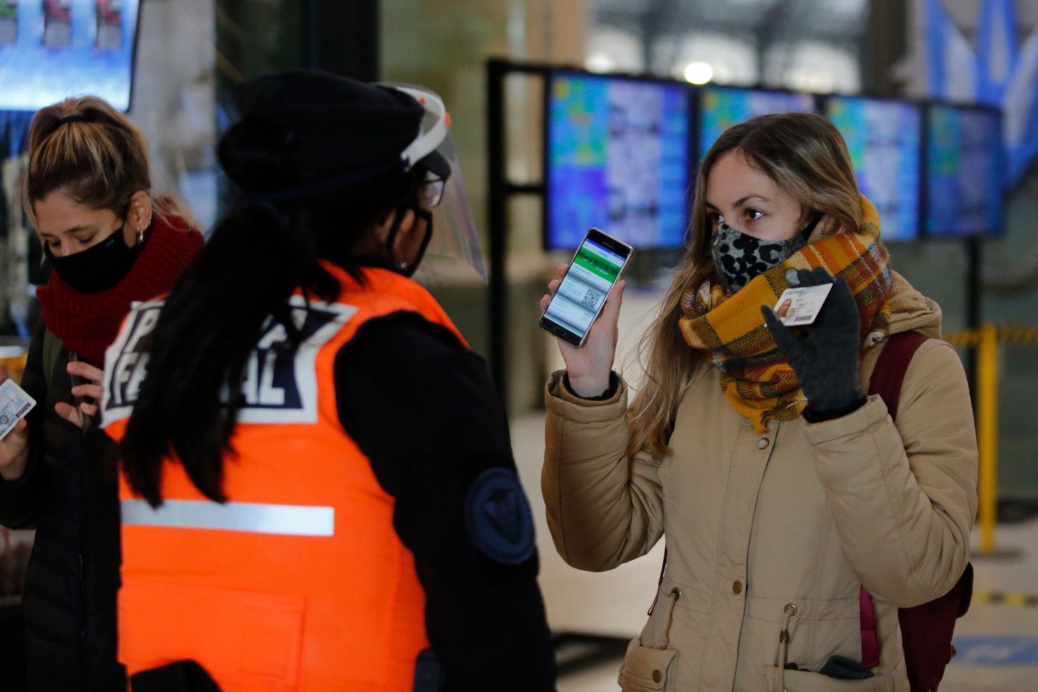 Se produjeron 62 nuevas muertes y 2.979 contagios en las últimas 24 horas