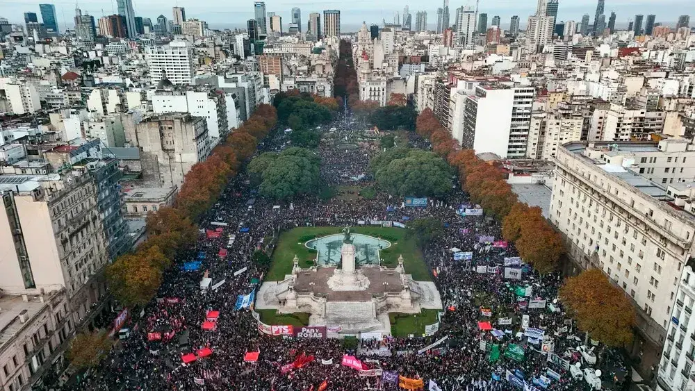 Como desde hace 11 años, el movimiento "Ni una menos" se moviliza en Buenos Aires y en todo el país.