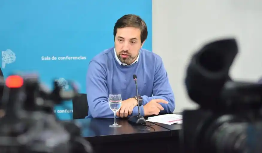 Sarampión: Kreplak propuso realizar “un chequeo de calendario y aplicar una vacuna extra a toda la población”