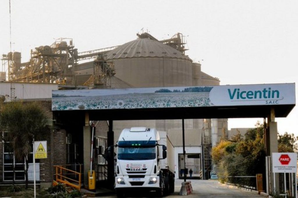 Piden a Lorenzini que deje sin efecto la restitución del directorio de Vicentin
