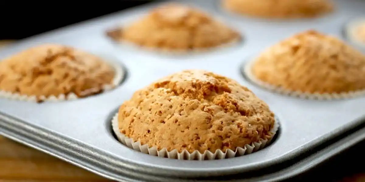 Muffins de banana y avena para un desayuno saludable y lleno de energía