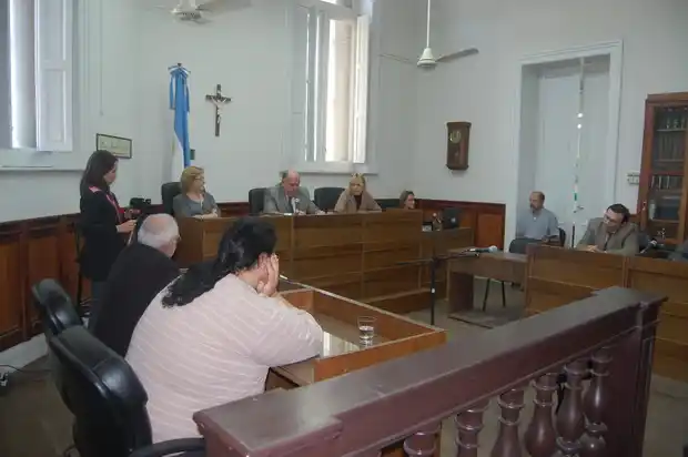 Un hombre fue condenado a 9 años de prisión por abusar de su hija de 16 años
