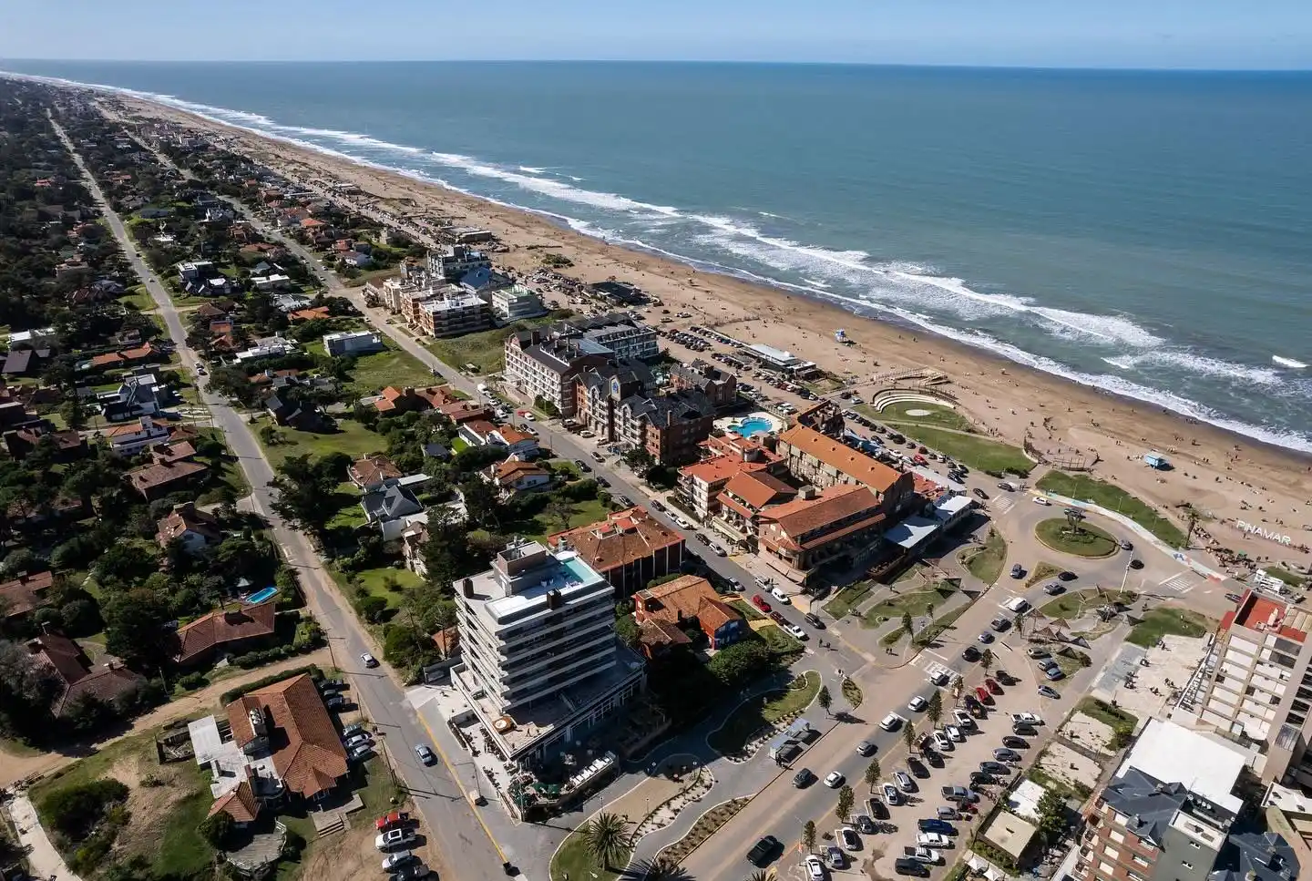 Según el municipio de Pinamar, el promedio de ocupación hotelera de la primera quincena de enero fue de 84%