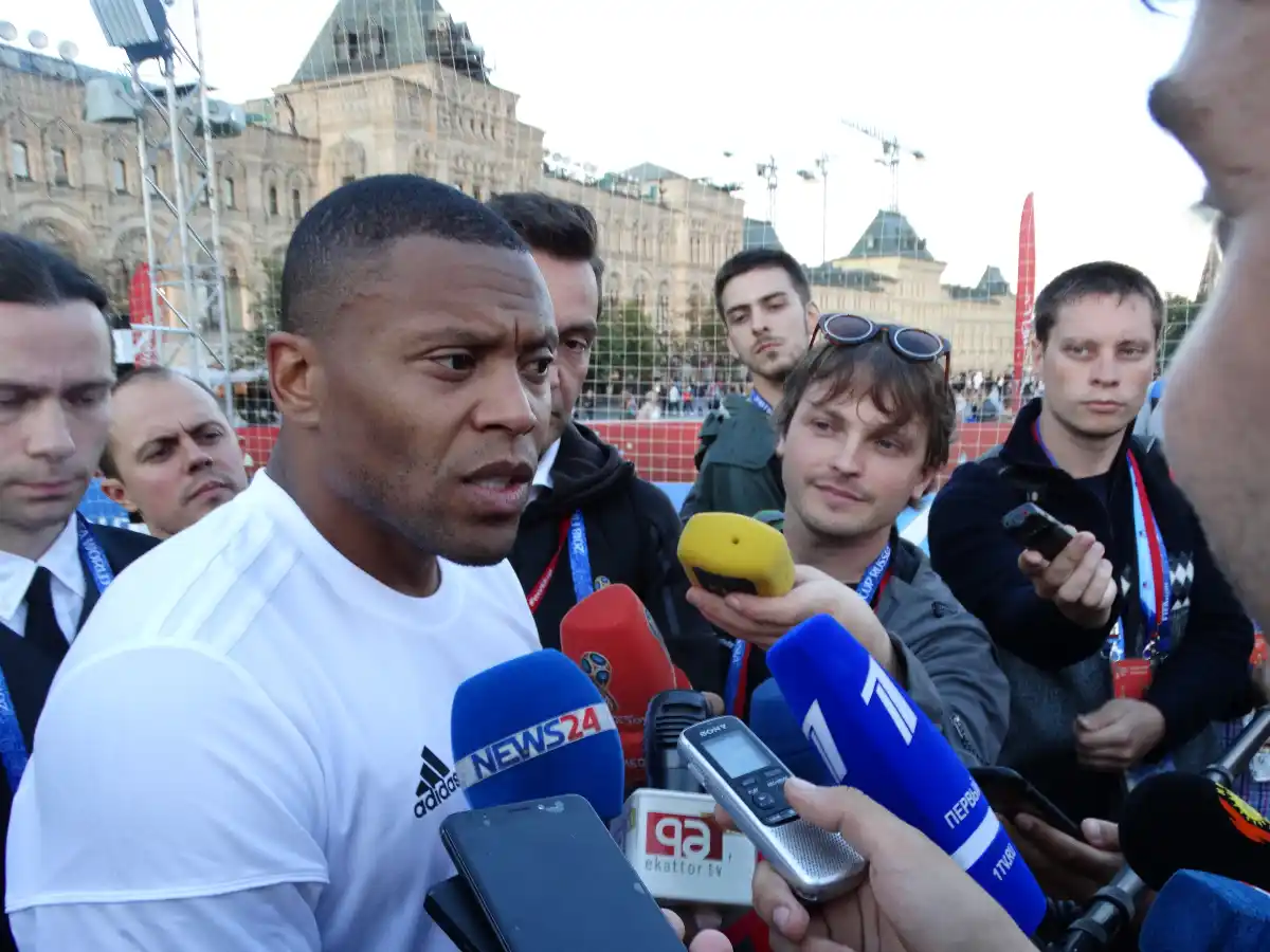 Dos leyendas despidieron a los voluntarios