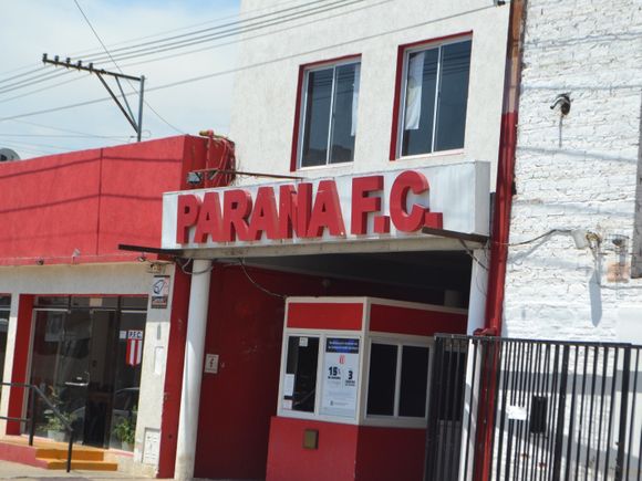 Paraná organiza una colecta de útiles escolares