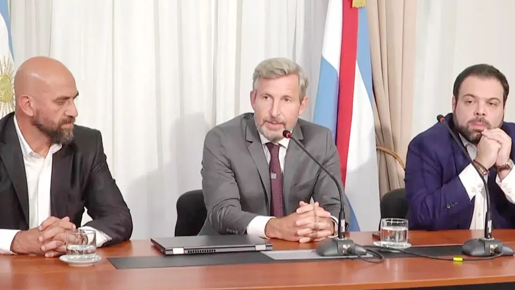 Frigerio anunció la creación de la Obra Social de Entre Ríos