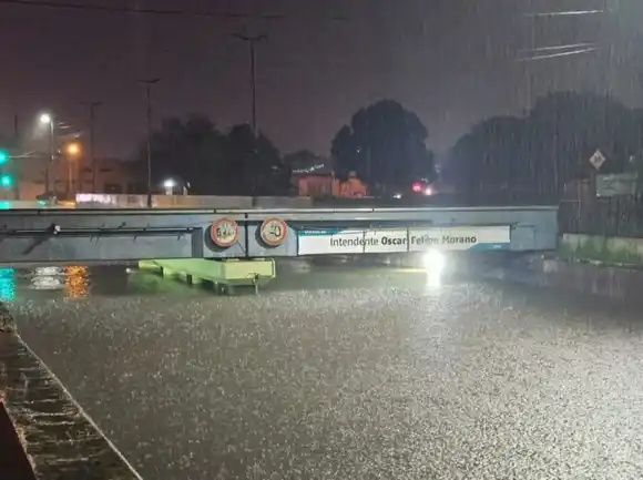 La tormenta no afloja: once municipios bonaerenses en alerta roja y más de mil evacuados
