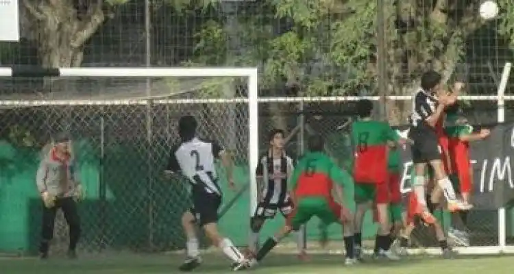 Ajustada derrota del “CADU”