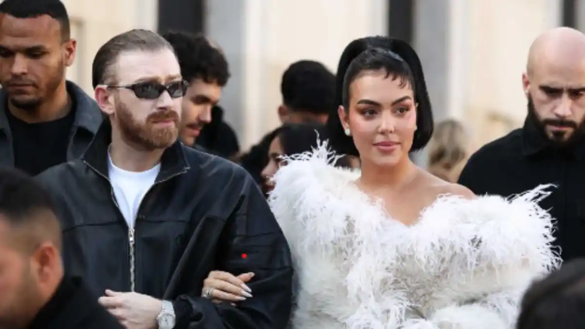 Georgina Rodríguez apareció escoltada por guardaespaldas en su regreso a la Semana de la Moda.