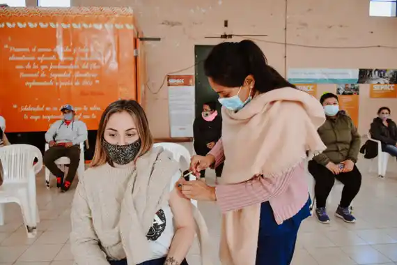 Vacunación: novedades sobre la tercera dosis