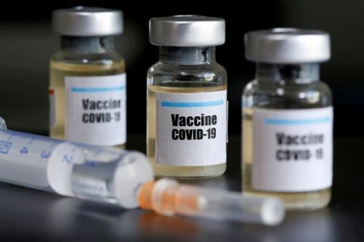 COVID-19: Reino Unido analiza infectar voluntarios para probar vacuna
